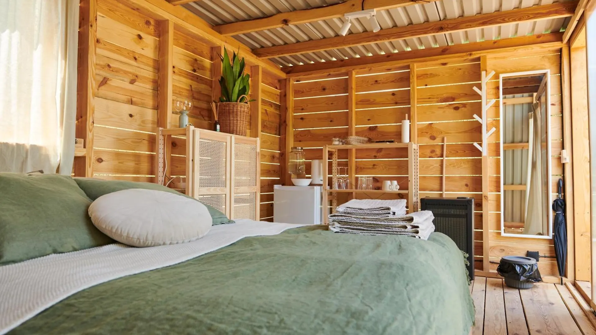 Hotel Tranquilo Glamping Hozanejos